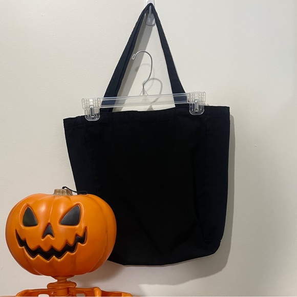 Disney | Hocus Pocus Black Flame Candle Black Canvas Tote Bag Spirit Halloween - Picture 4 of 6